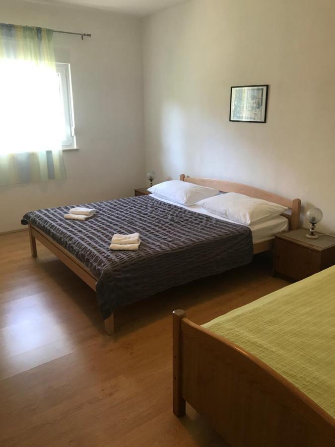 Apartments Milenka トロギール エクステリア 写真