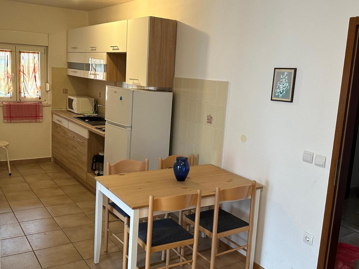 Apartments Milenka トロギール エクステリア 写真