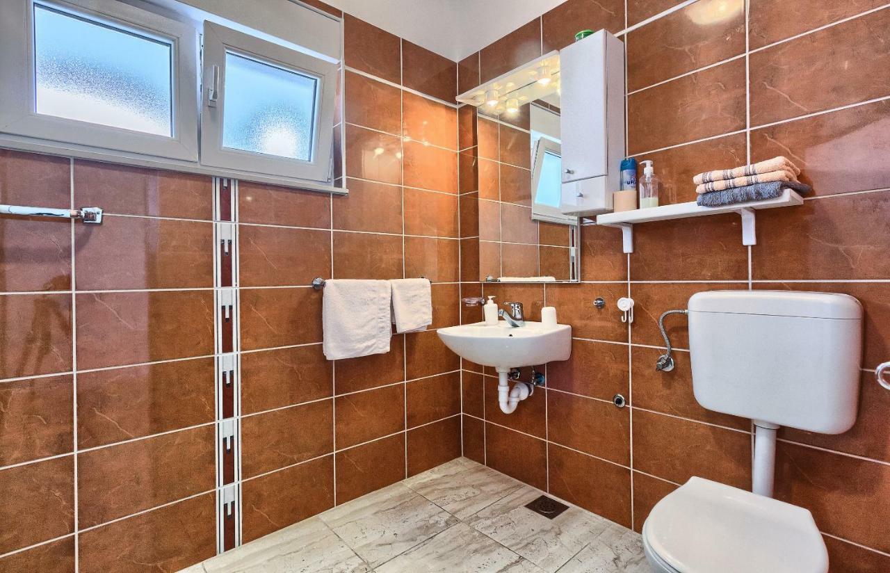 Apartments Milenka トロギール エクステリア 写真