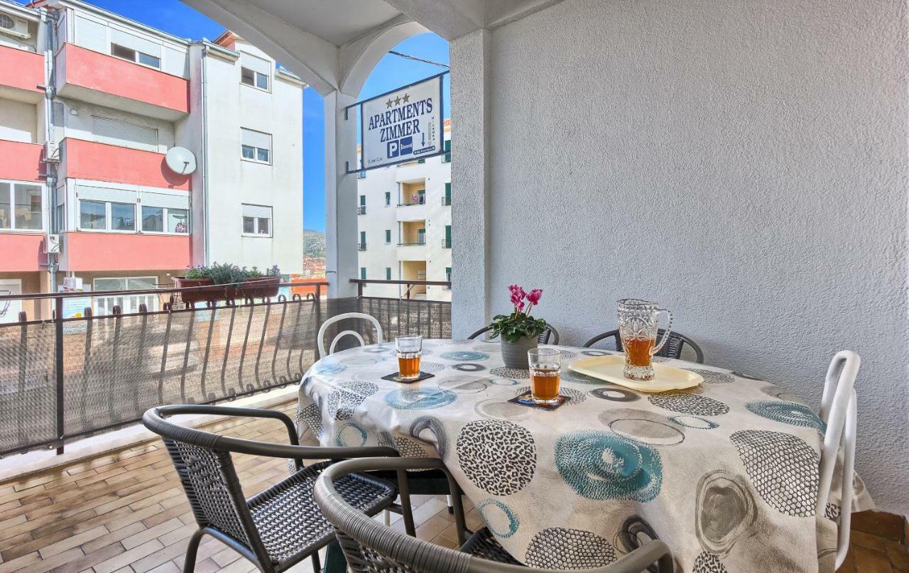 Apartments Milenka トロギール エクステリア 写真
