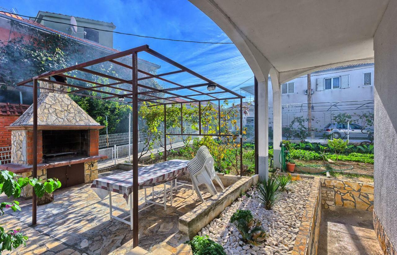 Apartments Milenka トロギール エクステリア 写真