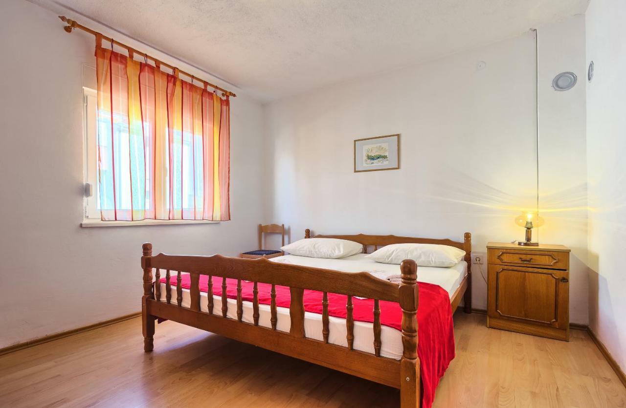 Apartments Milenka トロギール エクステリア 写真